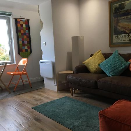 The Wrens Annexe - Stylish Self-Contained 2-Bed Annexe Penzance Bagian luar foto