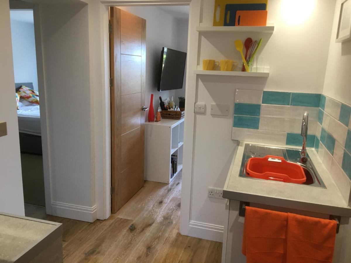 The Wrens Annexe - Stylish Self-Contained 2-Bed Annexe Penzance Bagian luar foto