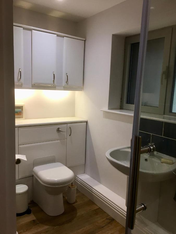 The Wrens Annexe - Stylish Self-Contained 2-Bed Annexe Penzance Bagian luar foto